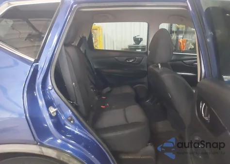 2018 Nissan Rogue S/Sv z USA, uszkodzony, nr VIN KNMAT2MT8JP553354